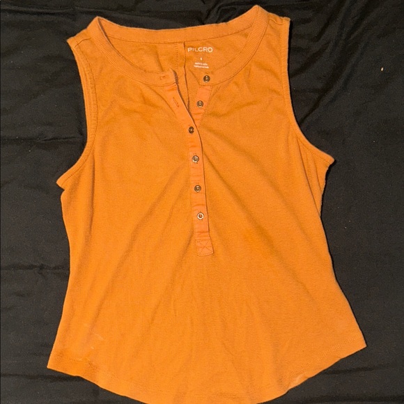 Pilcro Women’s Sleeveless Henley Tank in Rust Orange - Picture 2 of 4